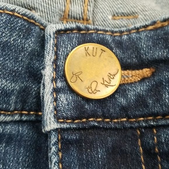 Kut from the Kloth Jeans size 2. 0077 - Picture 7 of 10